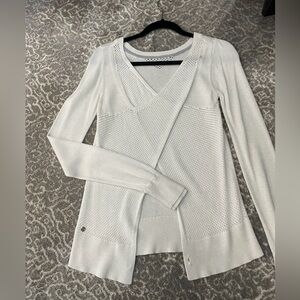 Lulu lemon thin sweater